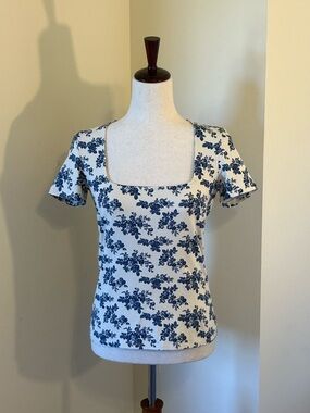Sezane Alvere White Top with Blue Floral Print and Square Neck -  GUC - SZ L